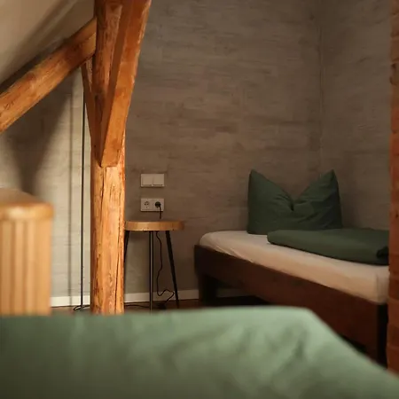 Familien- & Hundefreundliches Belladonna, Eingezaeunter Garten, 2 Baeder, Hochwertig & Neu